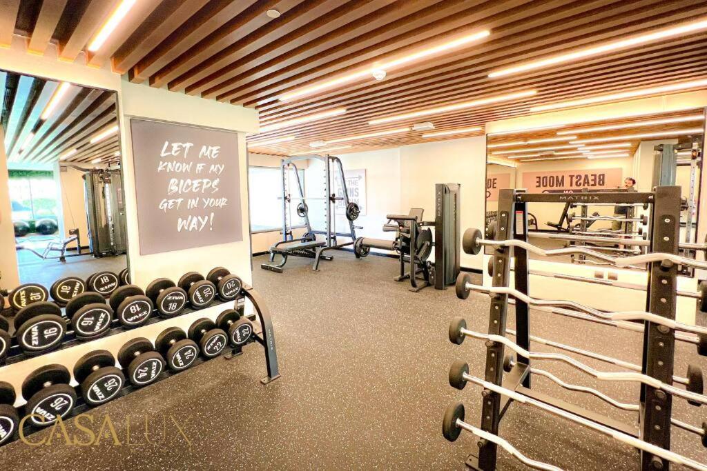 Lovely Big Studio W/ Burj Khalifa View In Downtown 迪拜 外观 照片