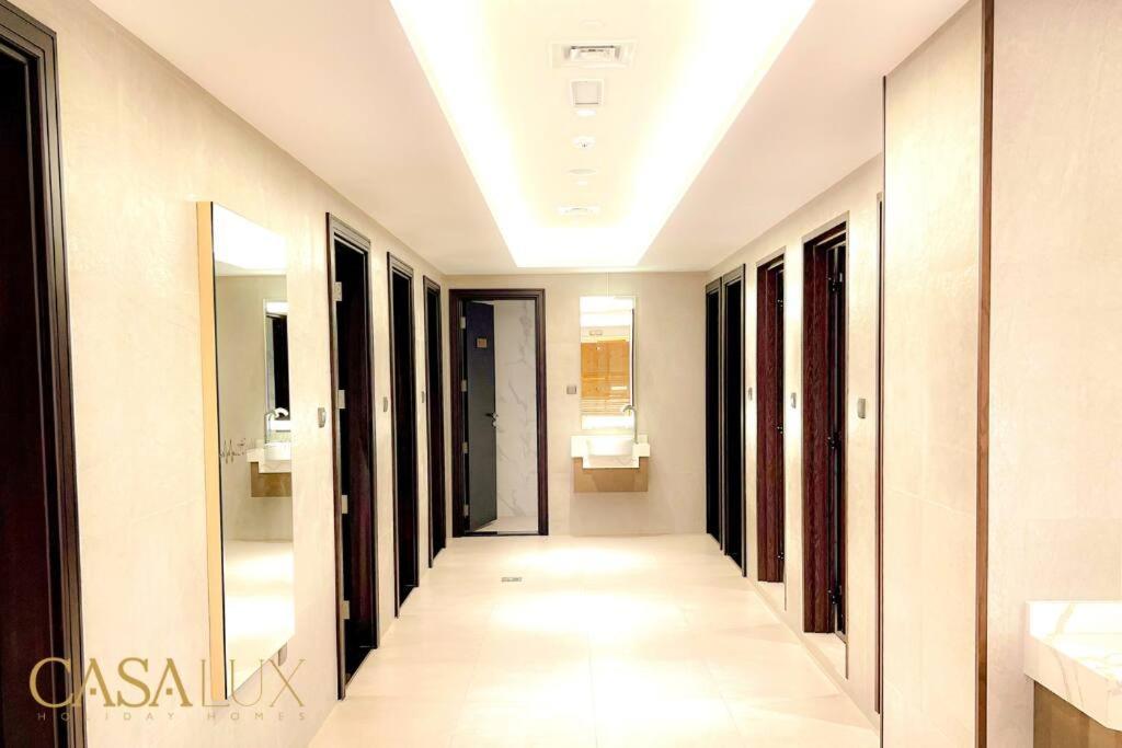 Lovely Big Studio W/ Burj Khalifa View In Downtown 迪拜 外观 照片